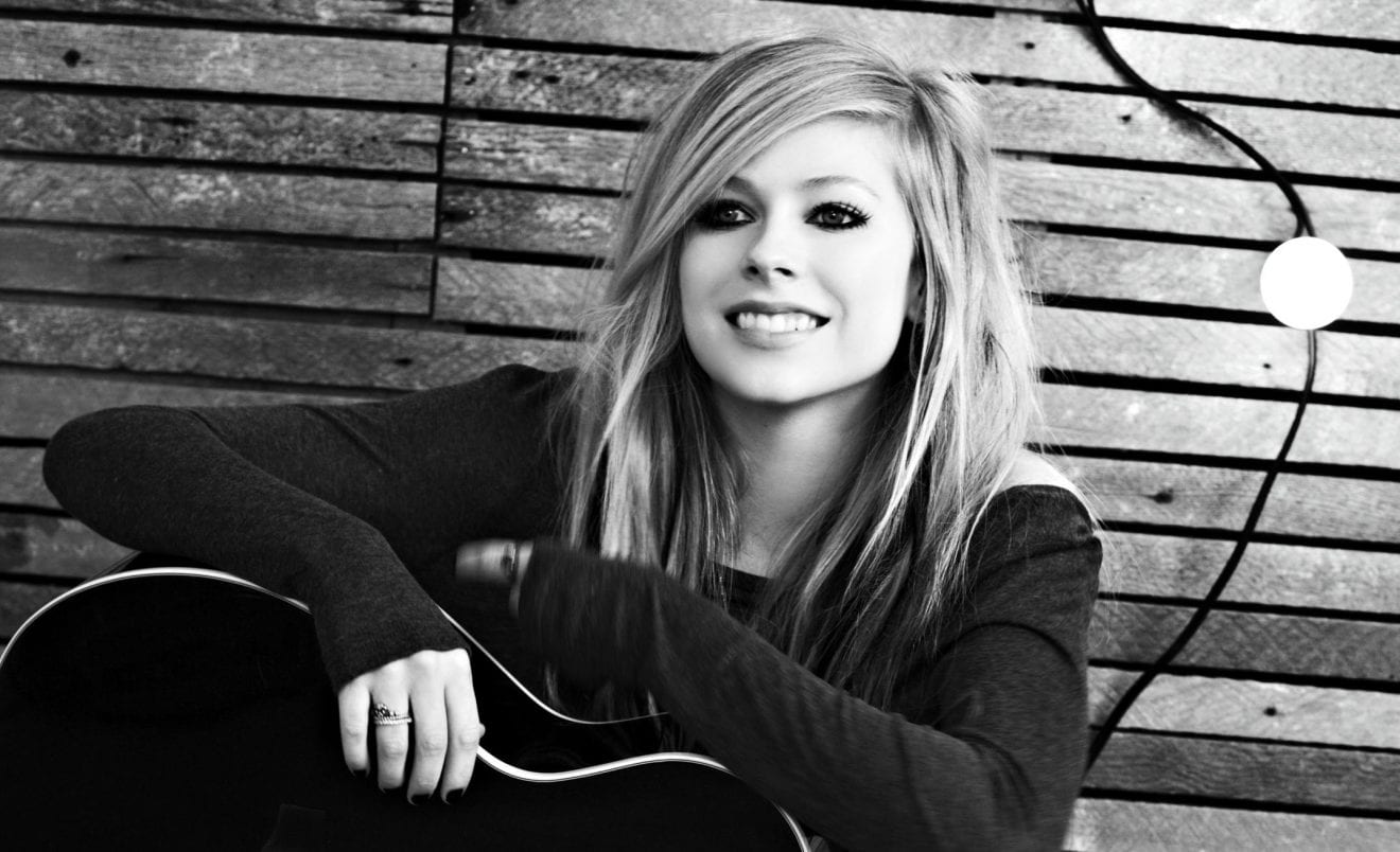 Avril Lavigne lyric hints radio