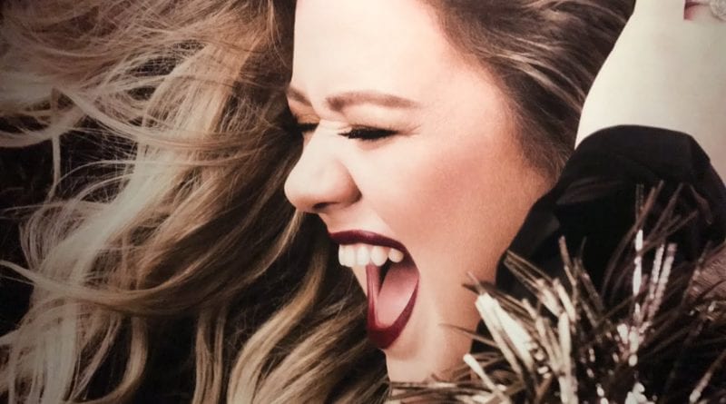 Kelly Clarkson Meaning Of Life 2017