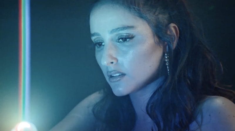 BANKS - Gimme music video - May 2019